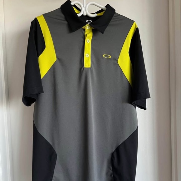 Men’s LARGE Oakley Polo - Picture 1 of 3
